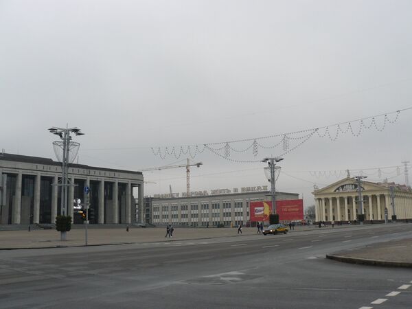 Октябрьская площадь в Минске Октябрьская площадь в Минске