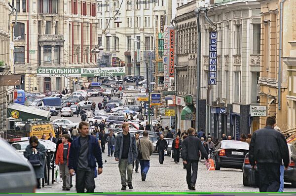 На улице Кузнецкий мост в Москве На улице Кузнецкий мост в Москве