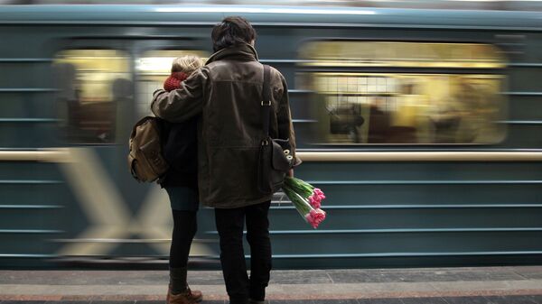 Пассажиры оранжевой ветки метро на год останутся без станции "Рижская"