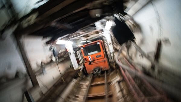 Строительные работы в метро Строительные работы в метро