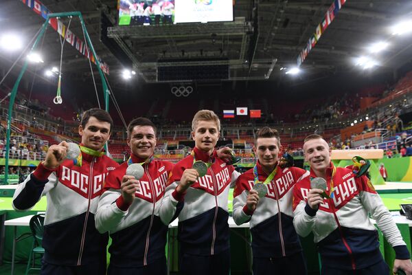 Спортсмены сборной России Спортсмены сборной России