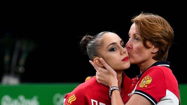 Амина Зарипова и Маргарита Мамун (справа налево) Амина Зарипова и Маргарита Мамун (справа налево)