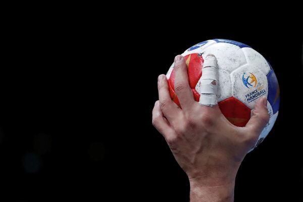 Мяч чемпионата мира по гандболу во Франции Мяч чемпионата мира по гандболу во Франции