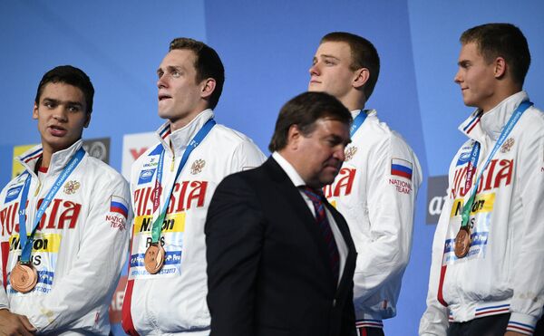 Евгений Рылов, Кирилл Пригода, Александр Попков, Владимир Морозов (слева направо) Евгений Рылов, Кирилл Пригода, Александр Попков, Владимир Морозов (слева направо)