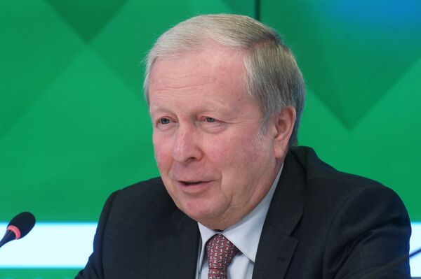 Президент Федерации фехтования России Александр Михайлов Президент Федерации фехтования России Александр Михайлов