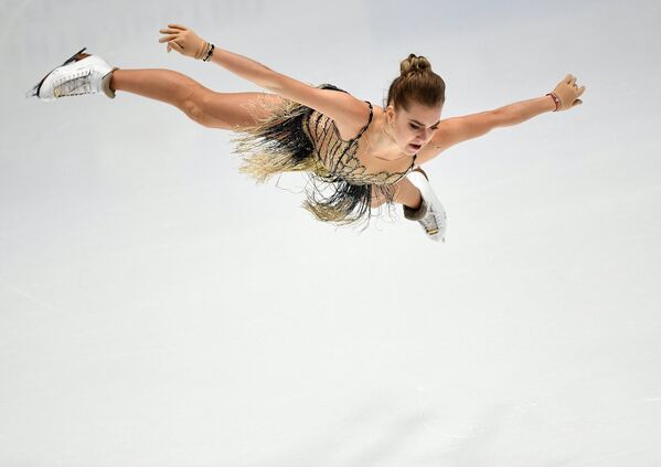 Елена Радионова Елена Радионова