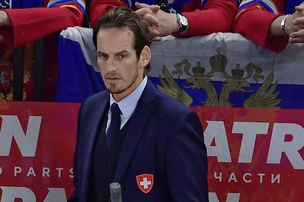 Главный тренер сборной Швейцарии Патрик Фишер Главный тренер сборной Швейцарии Патрик Фишер