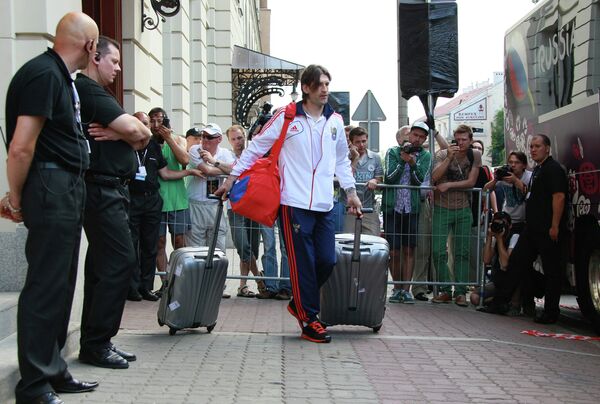 Отъезд сборной России по футболу с Чемпионата Европы Отъезд сборной России по футболу с Чемпионата Европы
