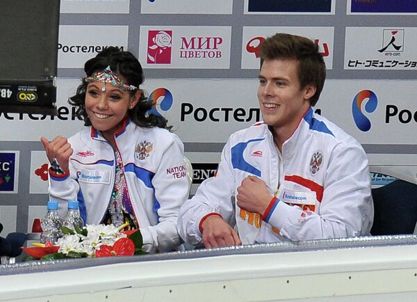 Елена Ильиных и Никита Кацалапов Елена Ильиных и Никита Кацалапов