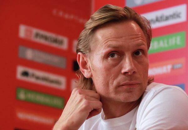 Валерий Карпин Валерий Карпин