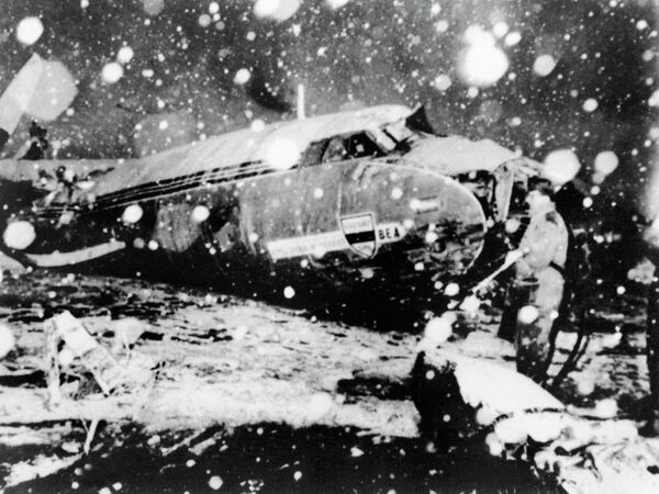 Самолет с командой Манчестер Юнайтед на борту, разбившийся 6 февраля 1958 года в мюнхенском аэропорту Самолет с командой Манчестер Юнайтед на борту, разбившийся 6 февраля 1958 года в мюнхенском аэропорту