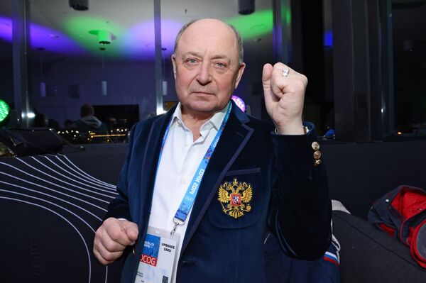 Тренер по фигурному катанию Алексей Мишин Тренер по фигурному катанию Алексей Мишин