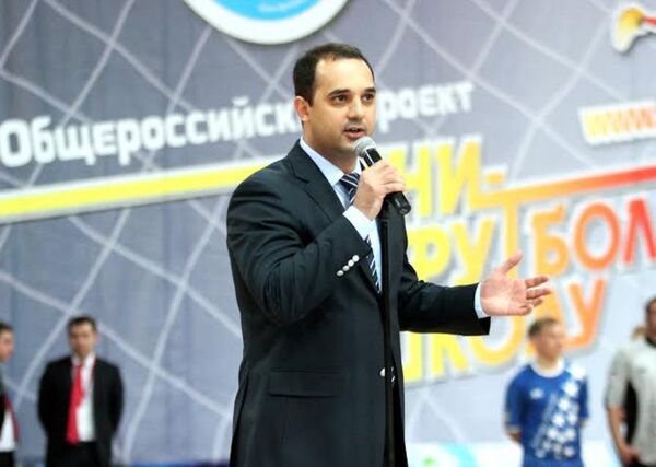 Президент Ассоциации мини-футбола России Эмиль Алиев Президент Ассоциации мини-футбола России Эмиль Алиев