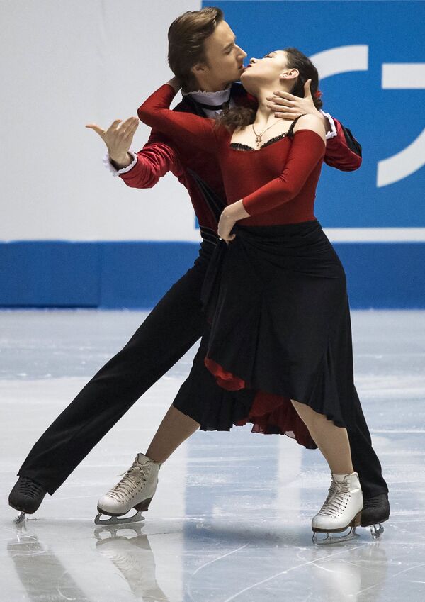 Елена Ильиных и Руслан Жиганшин Елена Ильиных и Руслан Жиганшин