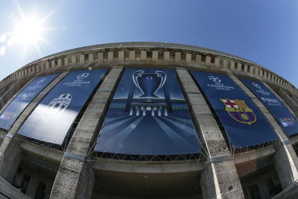 Олимпийский стадион в Берлине (Olympiastadion Berlin), где пройдет Финал Лиги чемпионов между Ювентусом и Барселоной Олимпийский стадион в Берлине (Olympiastadion Berlin), где пройдет Финал Лиги чемпионов между Ювентусом и Барселоной