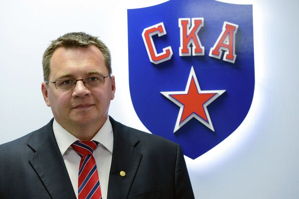 Главный тренер ХК СКА Андрей Назаров Главный тренер ХК СКА Андрей Назаров