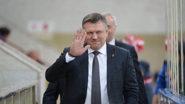 Главный тренер Сочи Вячеслав Буцаев Главный тренер Сочи Вячеслав Буцаев