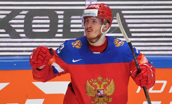 Форвард сборной России Роман Любимов Форвард сборной России Роман Любимов