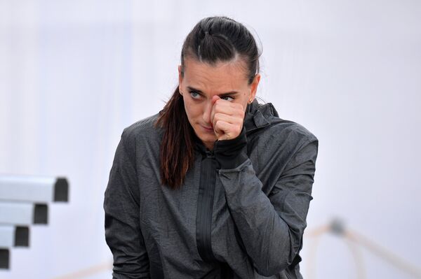 Елена Исинбаева Елена Исинбаева